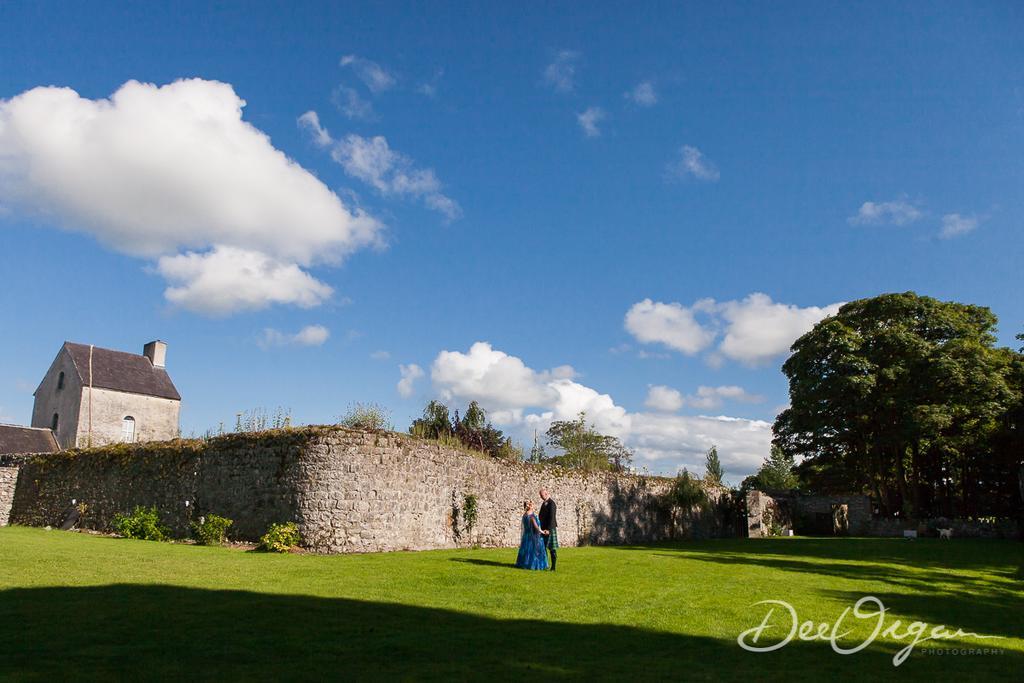 Готель Galway Glamping Туам Екстер'єр фото