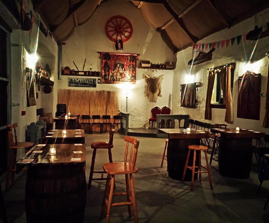 Готель Galway Glamping Туам Екстер'єр фото