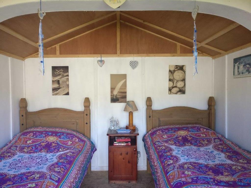 Готель Galway Glamping Туам Екстер'єр фото
